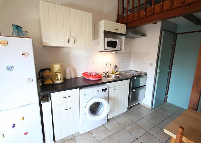 Jolie D'angle, Sejour Climatise, 4 Couchages, Terrasse Parking Dans Securisee Avec Piscine Commune 400m De La Lrjp11 Villa