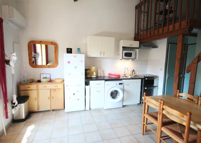 Villa Jolie D'angle, Sejour Climatise, 4 Couchages, Terrasse Parking Dans Securisee Avec Piscine Commune 400m De La Lrjp11