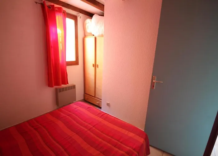 Jolie D'angle, Sejour Climatise, 4 Couchages, Terrasse Parking Dans Securisee Avec Piscine Commune 400m De La Lrjp11 * Portiragnes
